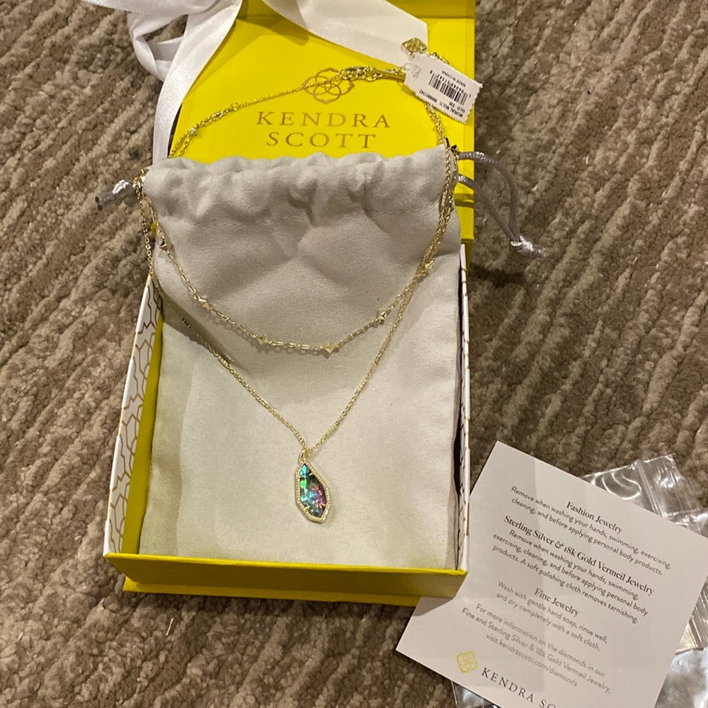 New KENDRA SCOTT ALEXANDRIA GOLD MULTI STRAND NECKLACE TEAL GREEN ILLUSION gift